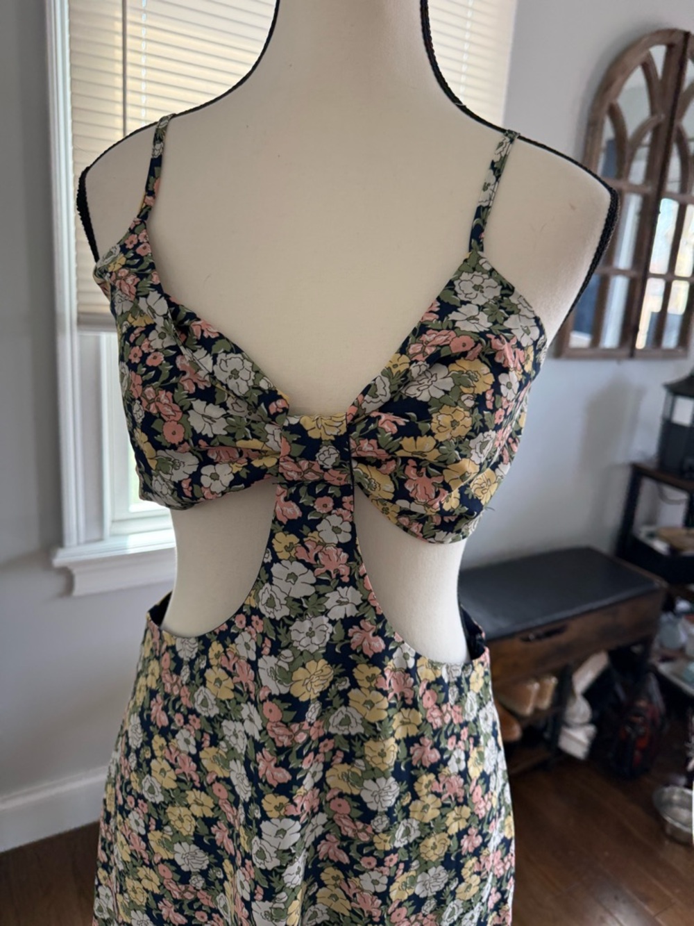 Lulu's Black Floral Cutout Midi Dress with Pastel Blooms - Picture 6 of 14